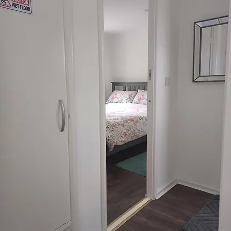 بيت للعطل Beautiful Maisonnette With Free Parking *